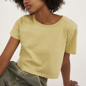 NWT Urban Outfitters Cropped Top T shirt Tee Green crop brandy Melville basic